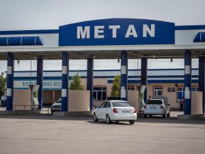 В Узбекистане начали контроль на газовых заправках для недопущения повышения цен